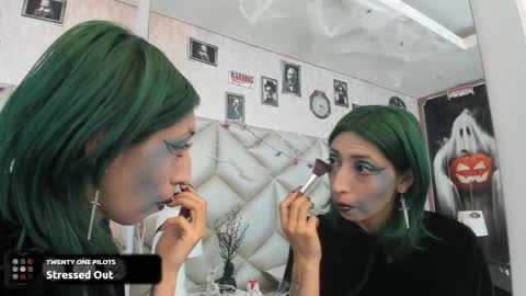  Im Gaia online show from October 23, 1:17 pm