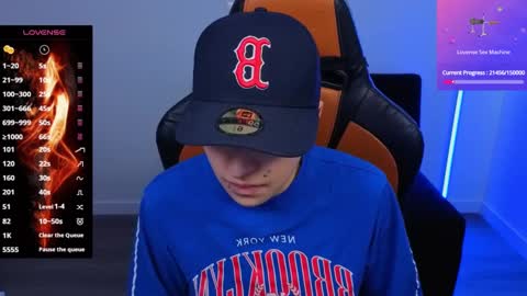 Laia online show from September 15, 1:08 pm