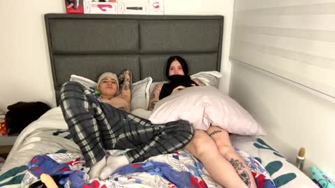 Laia online show from February 21, 6:29 am