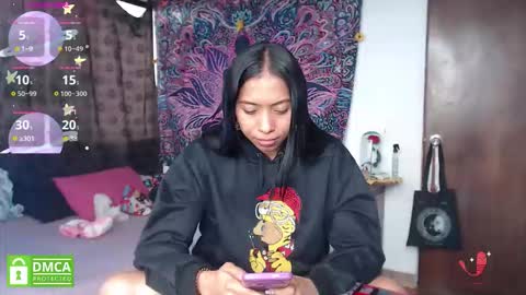 Cutie pie online show from November 14, 4:51 pm