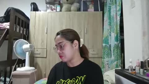 Snapshot of immaculate02 chatting on January 6, 2:47 pm Immaculate02 online show from January 6, 2:47 pm