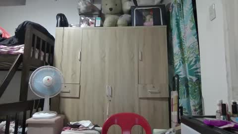 Snapshot of immaculate02 chatting on January 19, 5:48 am Immaculate02 online show from January 19, 5:48 am