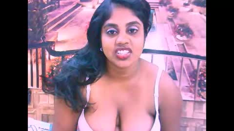 indiandiva27 online show from February 17, 7:18 am