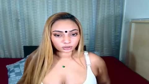Snapshot of indiansecretlove20 chatting on October 6, 5:18 pm goddess online show from October 6, 5:18 pm