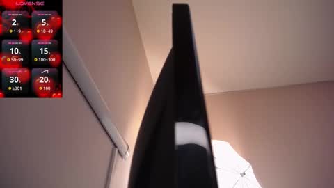 ingrid03_taffur online show from December 2, 8:55 pm