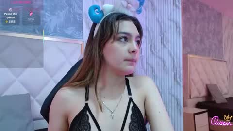ingrid_tay online show from December 16, 3:29 pm