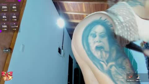 Snapshot of ink_demon chatting on December 4, 2:53 am demon online show from December 4, 2:53 am