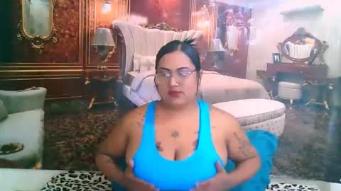 Kim online show from November 3, 5:28 pm