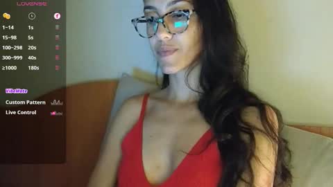 Laroa online show from October 5, 11:54 pm