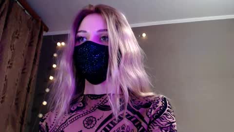 Lily online show from February 14, 7:38 pm