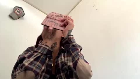  Iris  online show from January 19, 8:41 pm