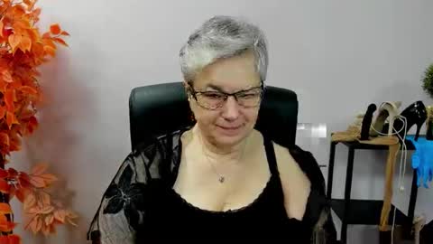 I R I S online show from October 27, 7:26 am