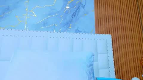 Sandy  online show from October 22, 12:32 pm