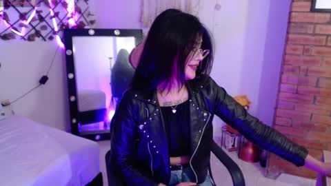 isabela online show from November 6, 11:21 pm