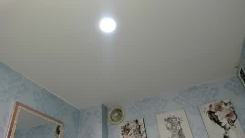    online show from January 31, 6:25 pm