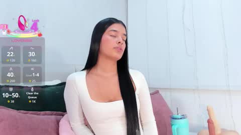 Snapshot of isa_queenn chatting on October 23, 7:31 pm ISA online show from October 23, 7:31 pm
