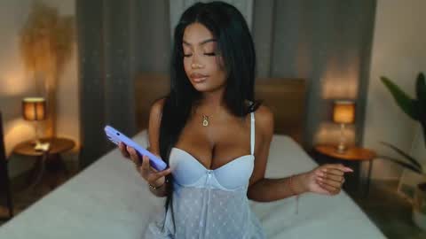 Isaa Coleman online show from January 5, 9:07 pm