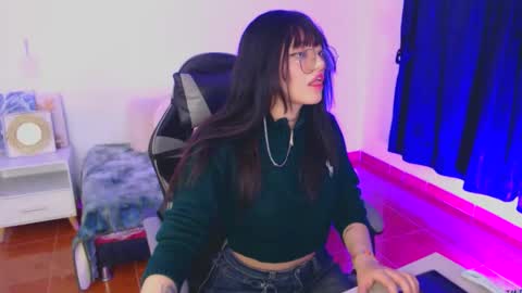 isabella__666 online show from December 5, 5:07 am