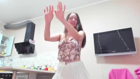 Isabella Noir online show from November 18, 4:52 pm