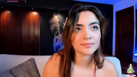 Isabella  Everyday From 0530 to 1430 Col Time online show from December 17, 12:53 pm