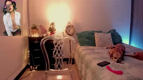 Isa online show from November 29, 3:32 am