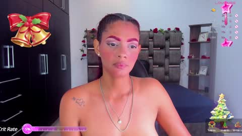 Hi mi name is Isabel  online show from December 10, 4:02 am