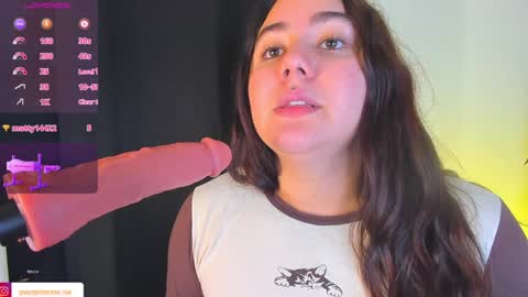 Snapshot of isarhodes_ chatting on January 10, 11:08 pm Isa online show from January 10, 11:08 pm