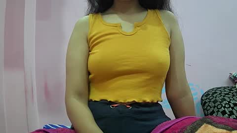 ishika_singh_ online show from February 11, 2:36 am