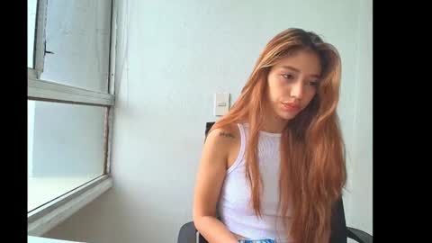 Alaya online show from February 18, 1:43 pm