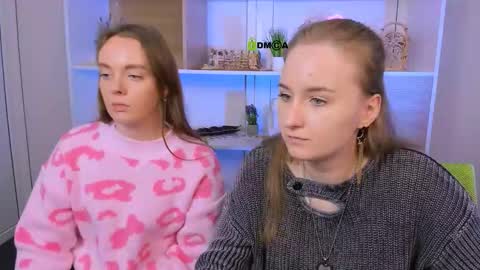 isla_dior online show from October 6, 2:23 pm