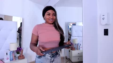 Vanessa online show from November 13, 11:31 am