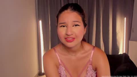 ITS JANE online show from December 11, 9:34 pm