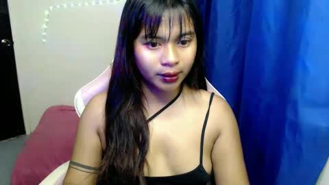 Its me mia online show from March 9, 4:49 am