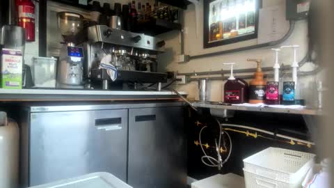 Ivy Rose online show from November 7, 3:50 pm