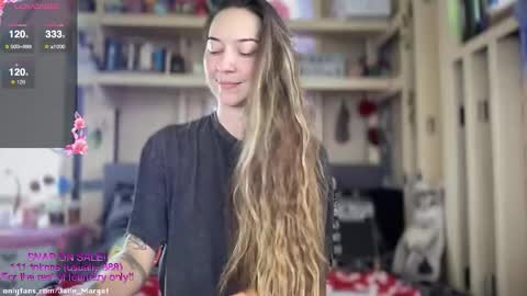 Jade Margot online show from February 19, 1:16 am