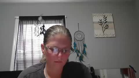 JadeLuv online show from November 1, 5:17 pm