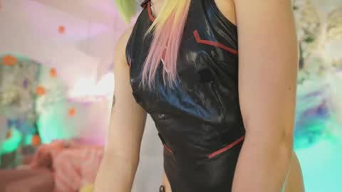 Jade Summer online show from November 1, 11:36 am