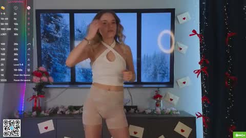 Hi Im Alice and here youll find something online show from March 1, 6:35 am