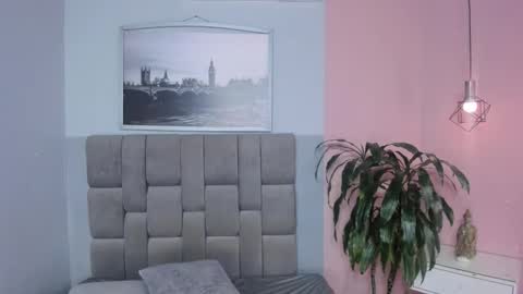 Janna online show from December 2, 11:12 am