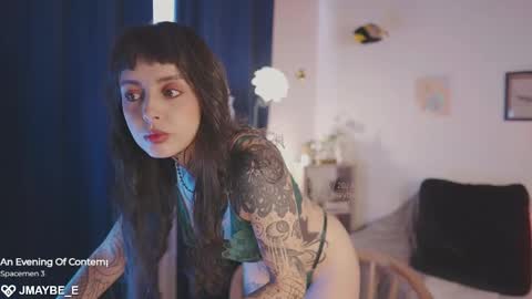   jmaybe e online show from January 17, 4:47 pm