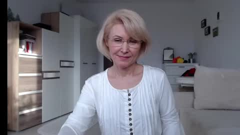 Jasmin room for people 40 online show from February 2, 1:30 pm