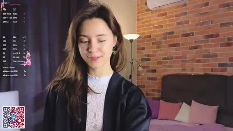 Chloe online show from October 17, 6:27 am