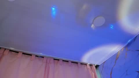 Jas online show from February 21, 3:43 pm