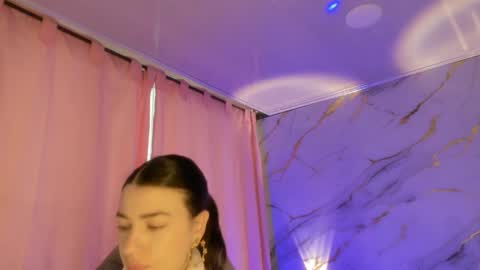 Jas online show from February 11, 4:46 pm