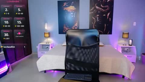 Instagram jasminecampbell1  online show from October 1, 9:31 pm