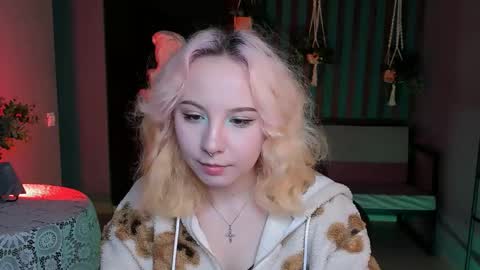 Jasmine online show from March 5, 5:07 am