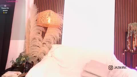 Jazmin online show from November 30, 12:15 am