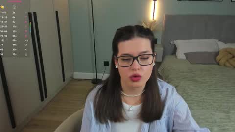 Mira the personal mirage D online show from October 28, 7:08 pm