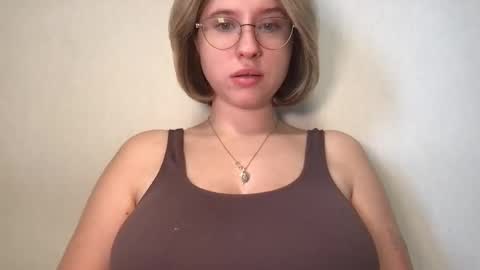 Inna  online show from October 29, 7:01 am