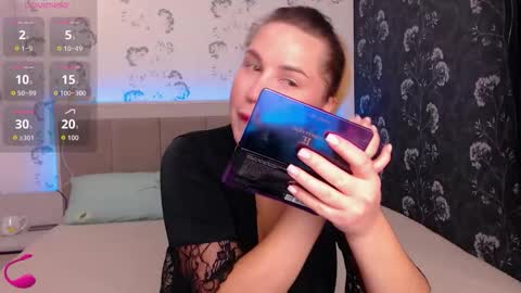 Alice online show from December 3, 7:44 am